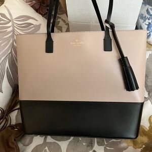 Gorgeous classic Kate Spade